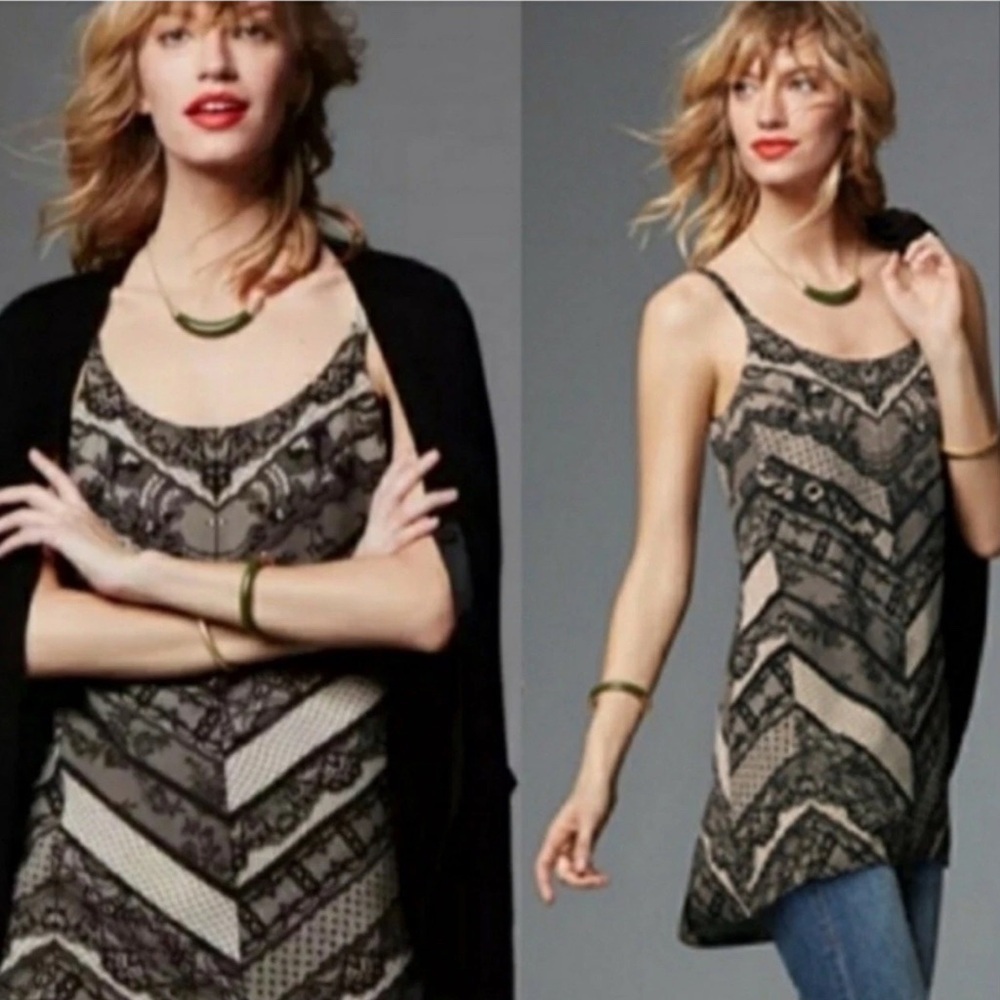 Cabi Women's Black and Gray Patterned top tunic it looks like lace